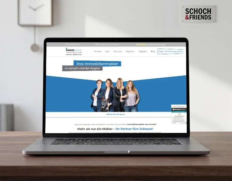 Laptop mit Referenz-Website für ein SEO- und Webdesign-Projekt eines Immobilienmaklers aus Lörrach